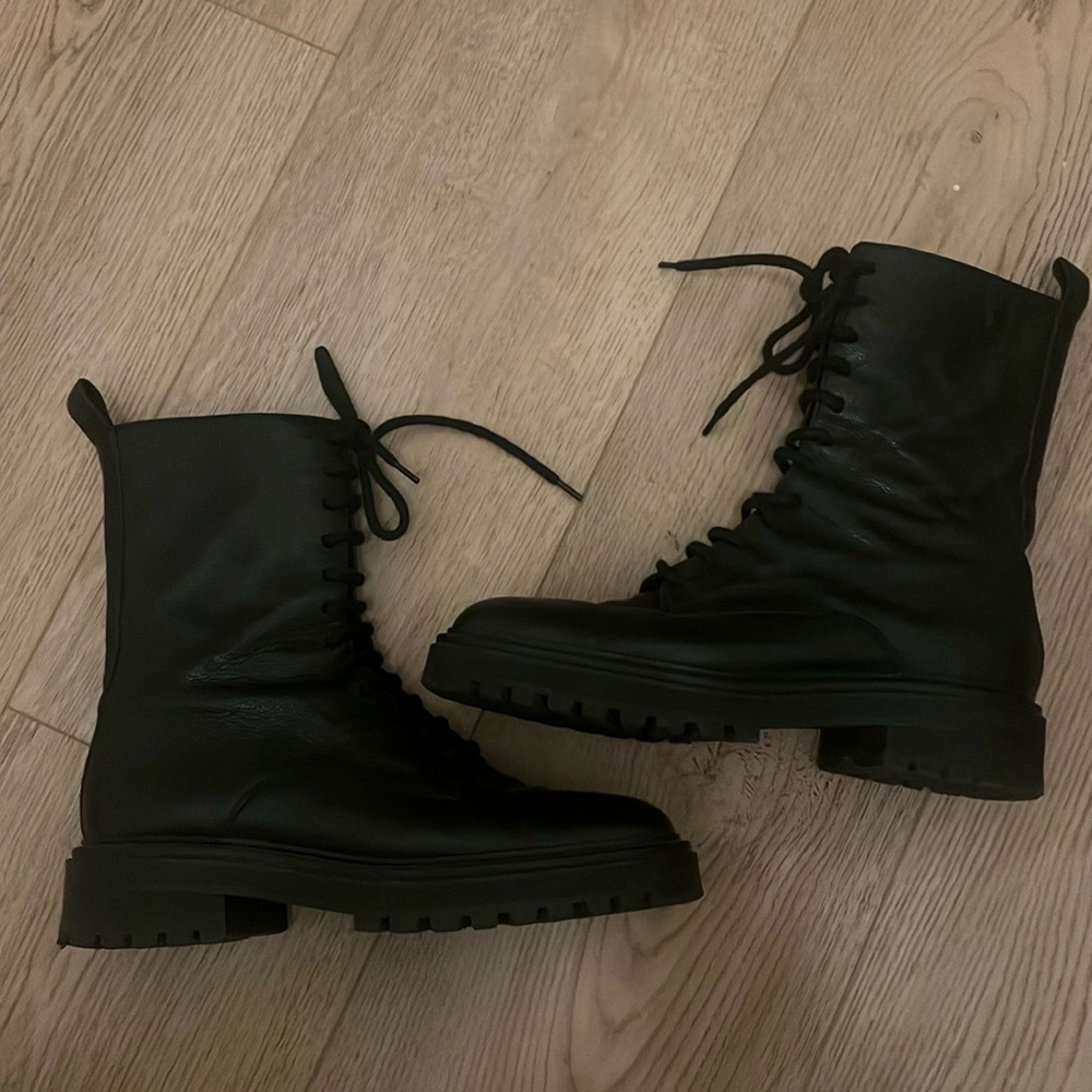 Massimo Dutti motto/combat boots